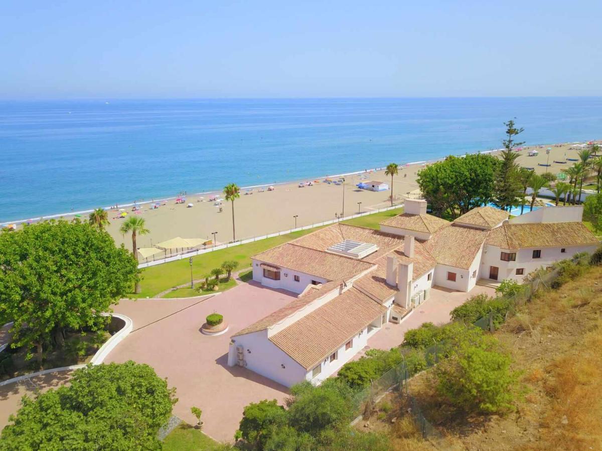 Castle Beach House. Luxury Beachfront Villa - Malaga — Photos 3